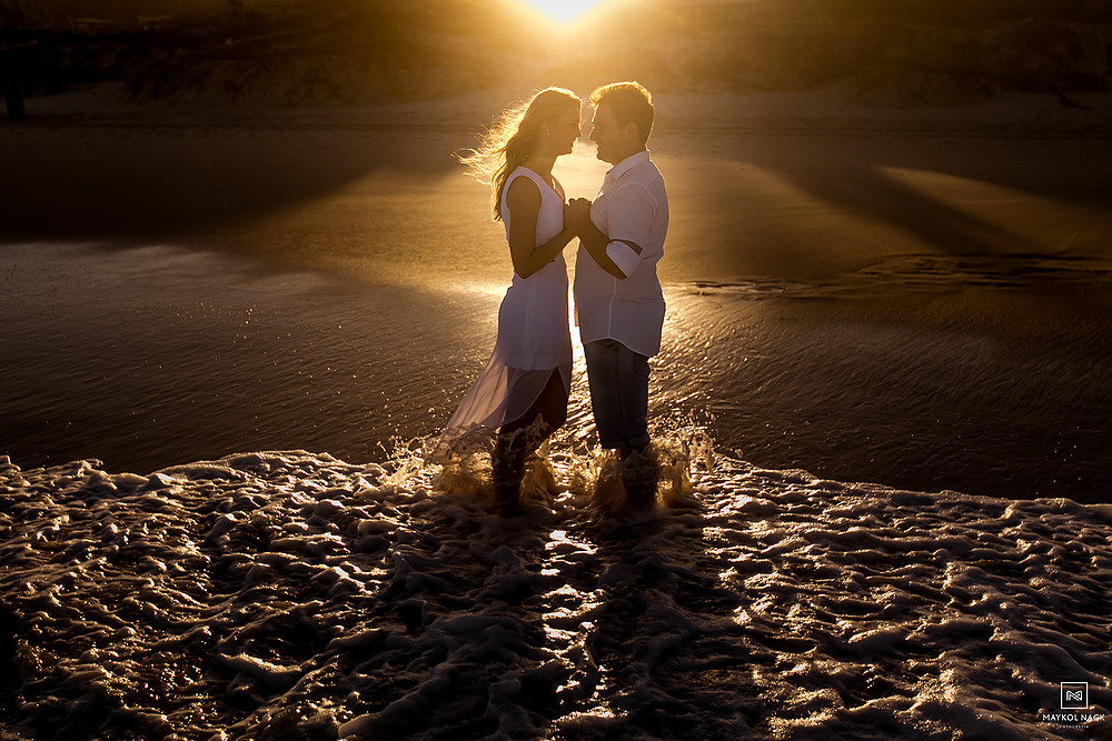 Encontro Perfeito: Uma Noite Para Lembrar Para SempreSurpreenda quem você ama com uma noite cheia de emoção, carinho e cumplicidade. Desde o olhar até o último sorriso, cada instante pode marcar para sempre. Criar memórias afetivas é o segredo para transformar um simples encontro em algo mágico.